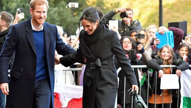 Меган Маркл обошла по популярности британского короля Чарльза III