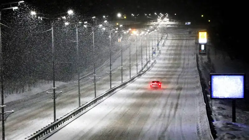 О правилах поведения при гололеде напомнили в ДЧС Алматы