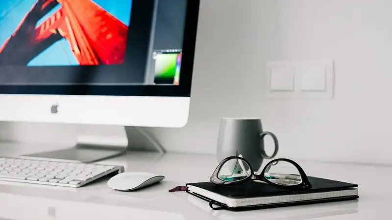 Twitter устроил распродажу своих кофемашин и компьютеров iMac