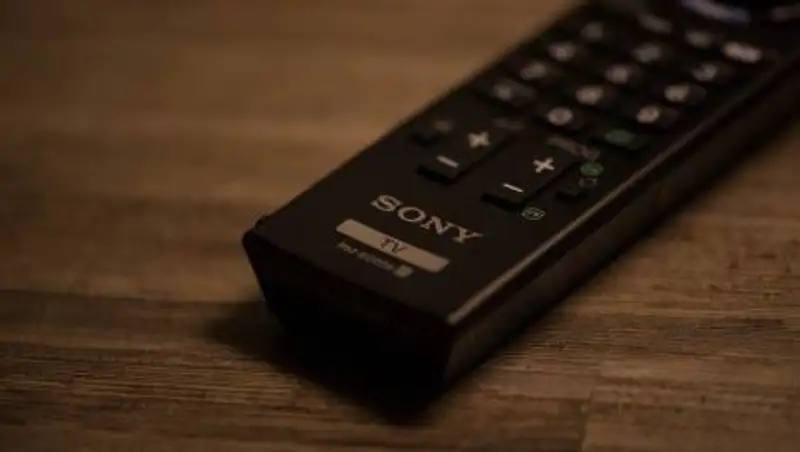 На Hot Bird могут прекратить вещание ещё два транспондера в DVB-S