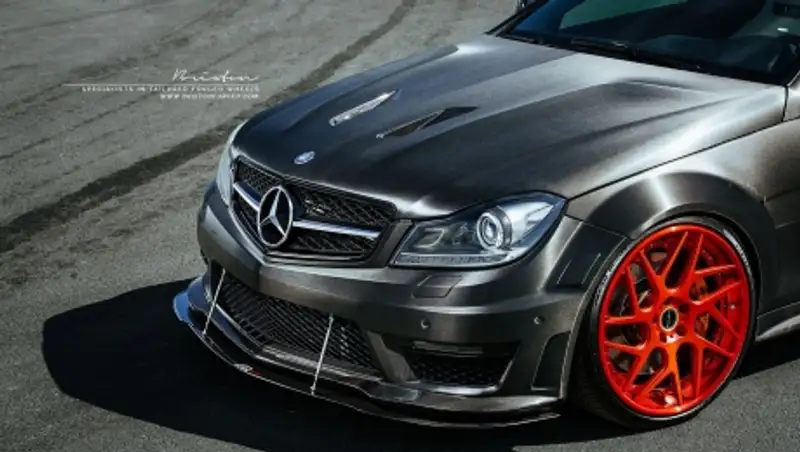 Mercedes-Benz C63 AMG от мастерской Weistec Engineering 