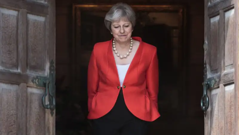 Мэй рассказала, что уйдет в отставку после Brexit