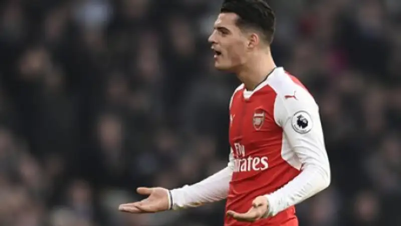 Футболиста лондонского «Арсенала» обвинили в расизме