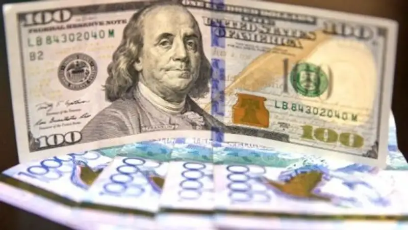 На какой отметке установился тенге в последний день зимы