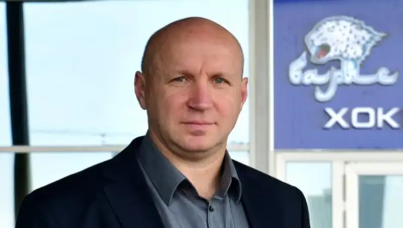 Эдуард  Занковец назначен новым главным тренером ХК «Барыс»