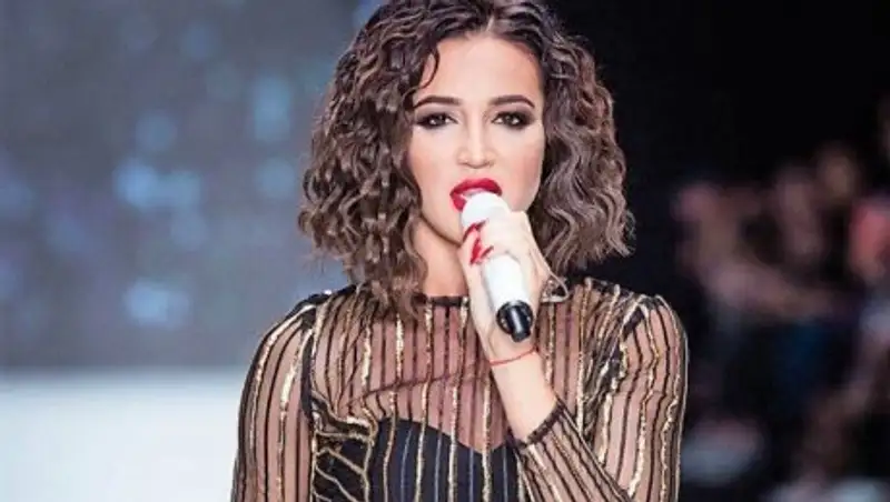 Бузова назвала всех разлучниц "проститутками"