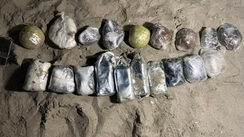 КНБ задержал иностранцев с наркотиками на катере, фото - Новости Zakon.kz от 10.03.2023 12:49