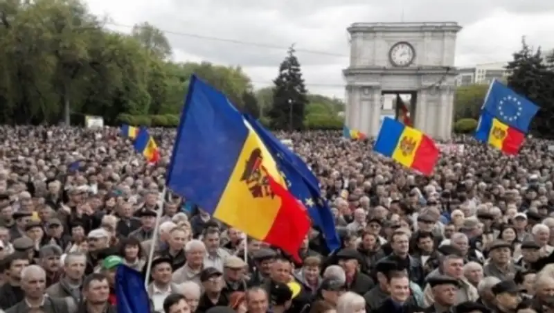 В Молдавии продолжились протесты с требованием отставки власти