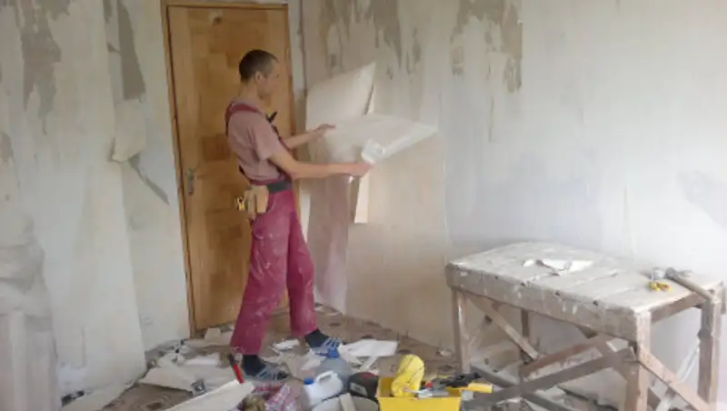 Начальник СИЗО вывозил осужденных на ремонт своей квартиры в новостройке