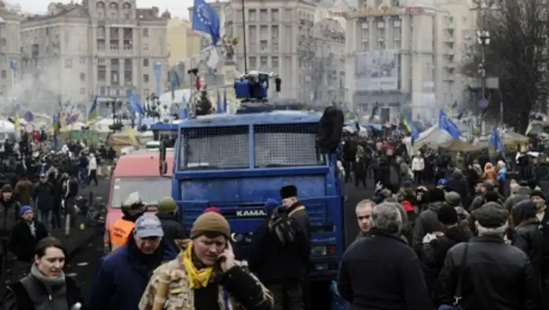 МИД РФ: переворот в Киеве совершен руками нацистских молодчиков