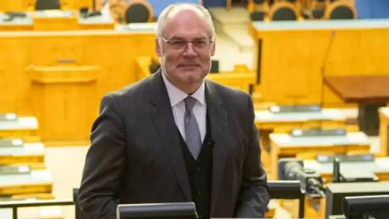 Новым президентом Эстонии стал директор музея