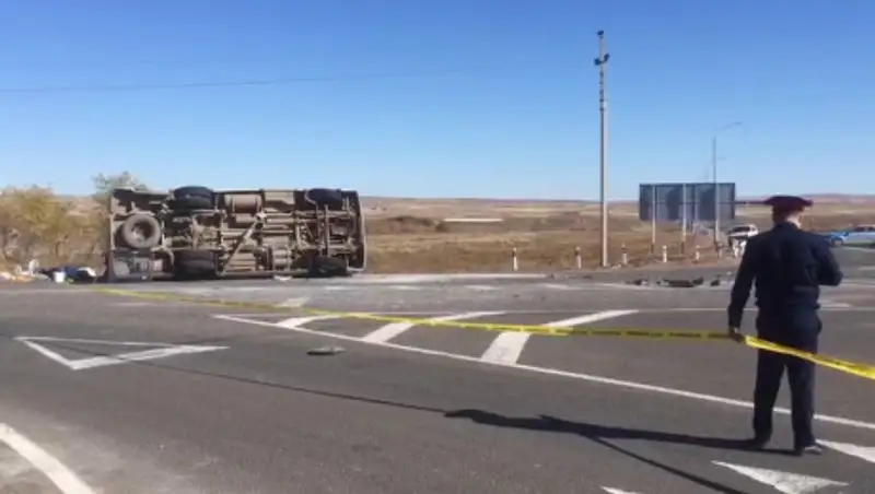 В ДТП со школьниками в Актобе винят их родителей