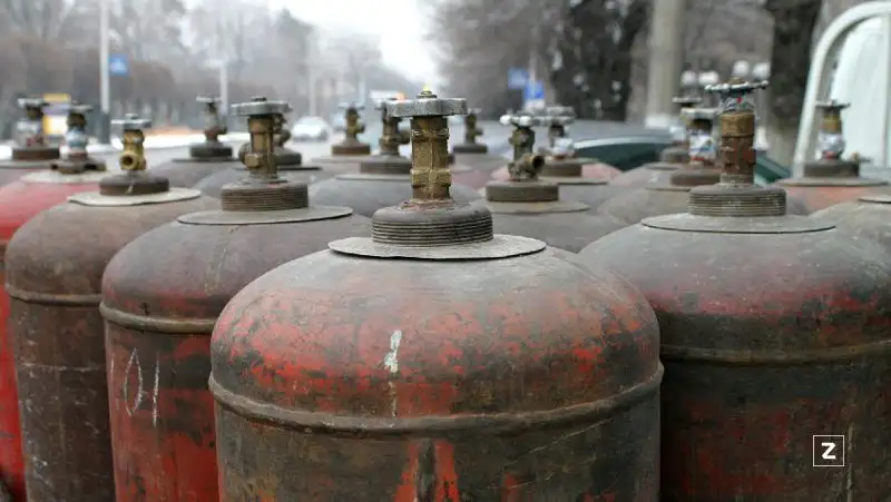 Столичные спасатели рассказали, как правильно хранить газовые баллоны