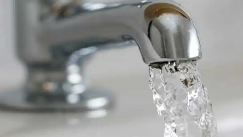 "Ерводоканал" решил не повышать тариф для потребителей в Армении