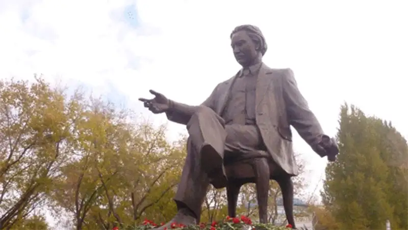 В Алматы прошел вечер памяти казахского поэта Калижана Бекхожина