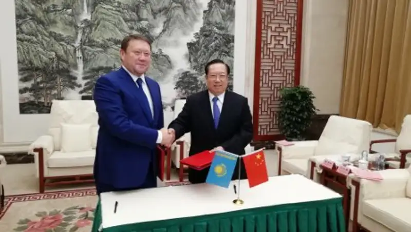 В Китае аким СКО провел переговоры с потенциальными инвесторами