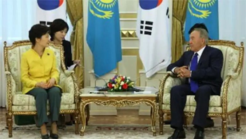 По итогам визита президента Южной Кореи в РК подписан ряд совместных документов