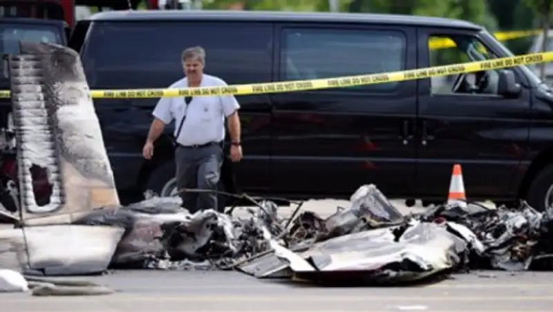Крушение самолета в Вирджинии, шесть человек погибли