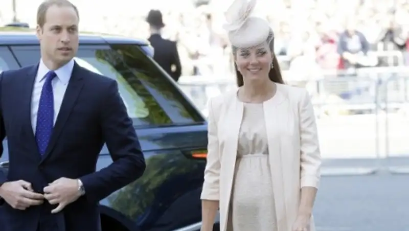 Кенсингтонский дворец: Уильям присутствовал при родах