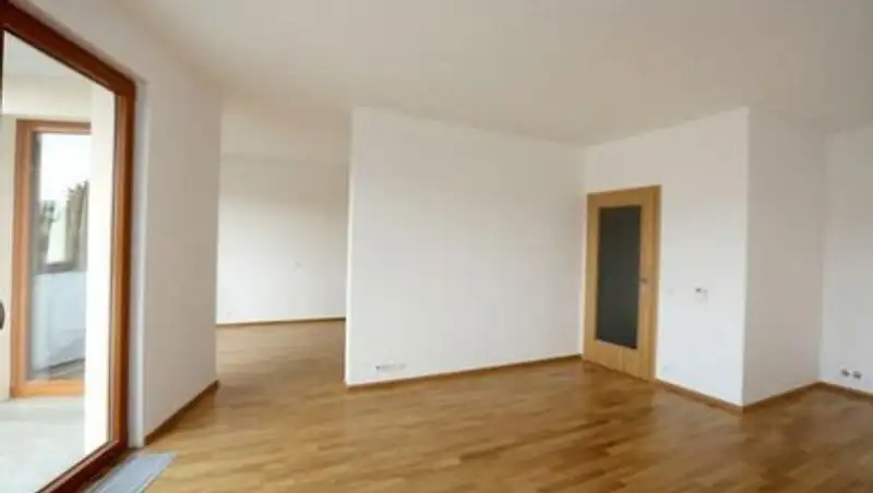 В Алматы вырос спрос на трехкомнатные квартиры