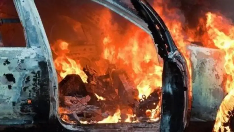 В Костанае при тушении пожара в гараже обнаружено два трупа