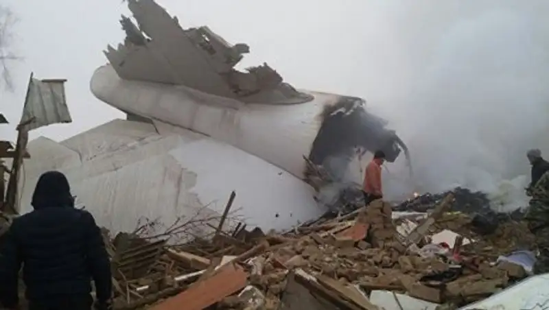 Оскорбившей память жертв крушения самолета под Бишкеком грозит до 8 лет тюрьмы