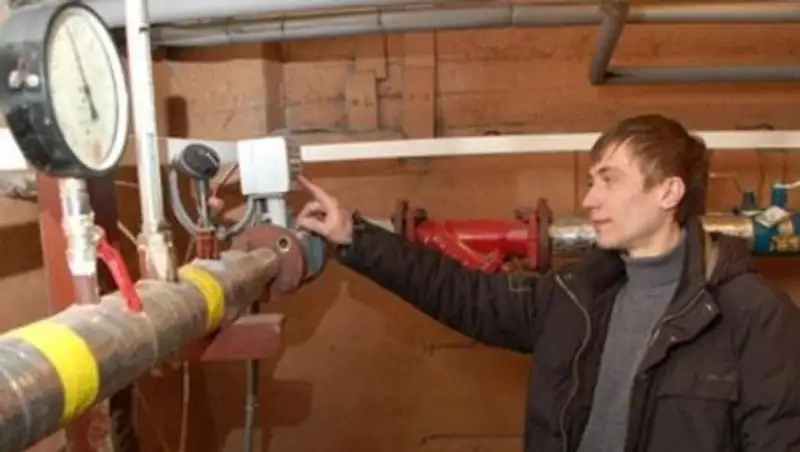 В Уральске отключают тепло в бесхозных домах