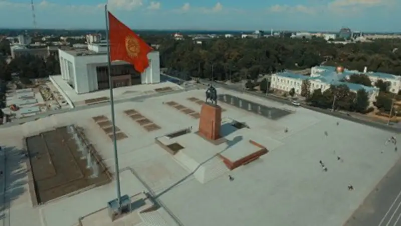 Неприкосновенность экс-президента Кыргызстана признали неконституционной