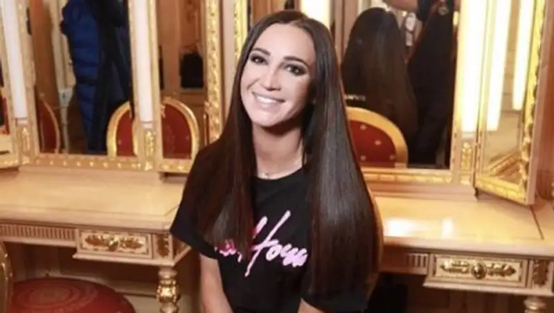 Бузова собирается подать в суд на участника Comedy Club