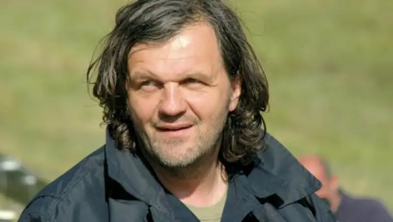 Эмир Кустурица вручил приз легенде казахстанского кино