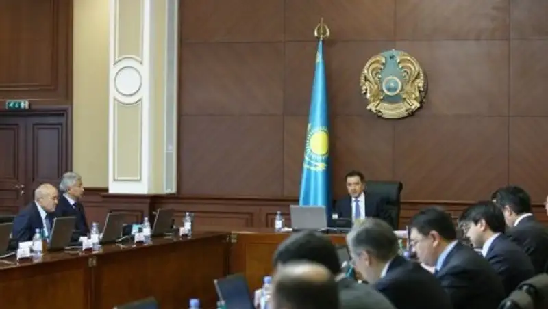 Премьер поставил перед Правительством и акиматами задачу по преодолению уровня 0,5% ВВП