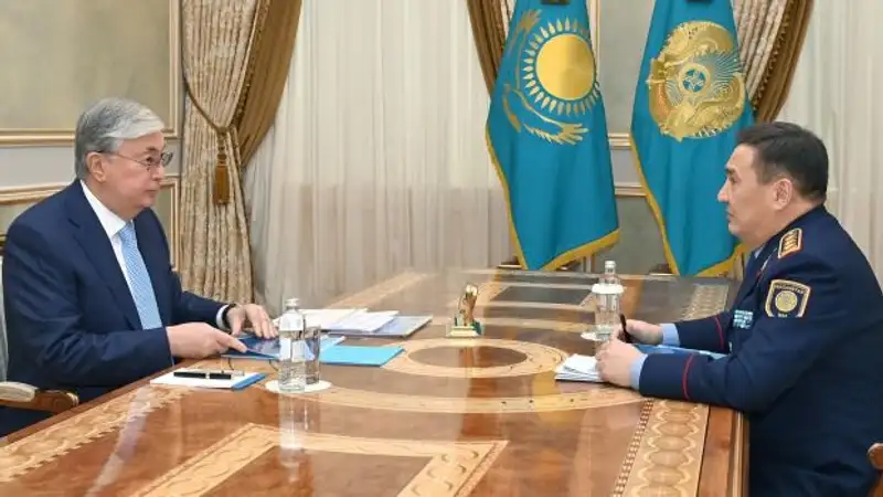 Токаев поручил усилить работу по раскрытию преступлений против общественников и журналистов