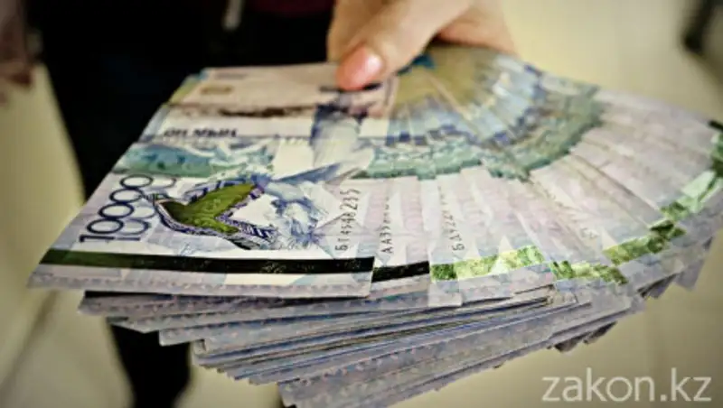 9 млн тенге заплатит за взятку директор школы в Кызылорде