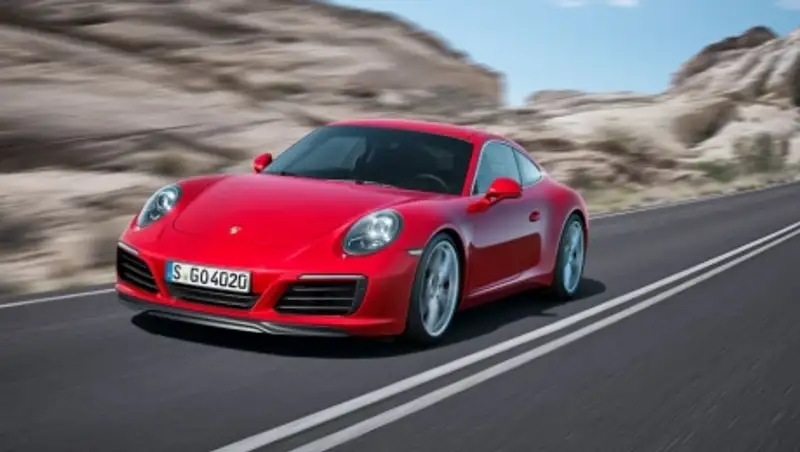 Porsche представил обновленный 911 с турбомотором