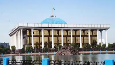 Парламент Узбекистана сохранит статус суверенитета Каракалпакстана, фото - Новости Zakon.kz от 04.07.2022 12:09