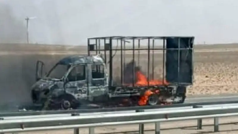«Газель» сгорела на трассе Актау – Жанаозен