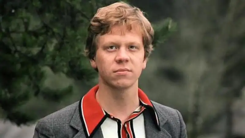 Умер сыгравший Леньку в фильме «Любовь и голуби» актер Игорь Лях