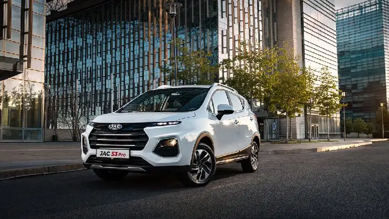 В Казахстане стартовали продажи обновленной модели семейного кроссовера JAC S3 Pro