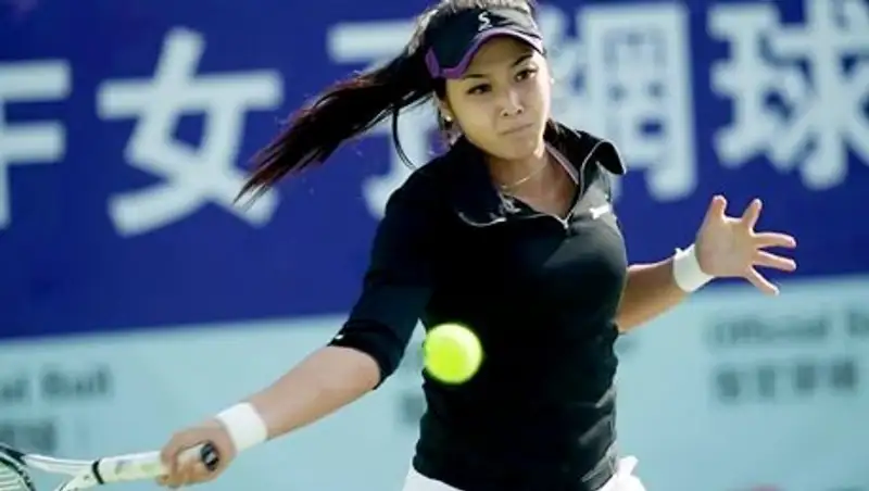 Дияс выиграла "одиночку" ITF в Манчестере