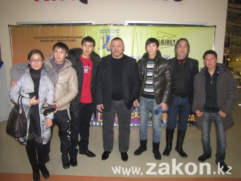 В Астане прошло закрытие праздничной декады казахстанских фильмов, созданных за годы независимости, фото - Новости Zakon.kz от 21.12.2011 15:45