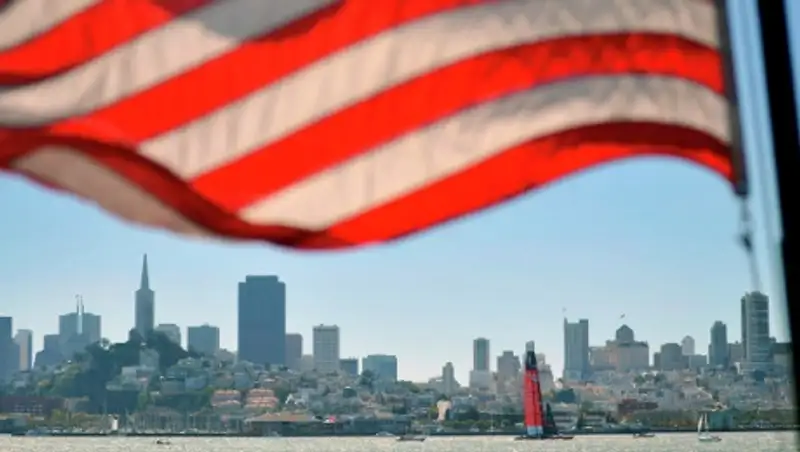 Губернатор Луизианы вступил в борьбу за пост президента США