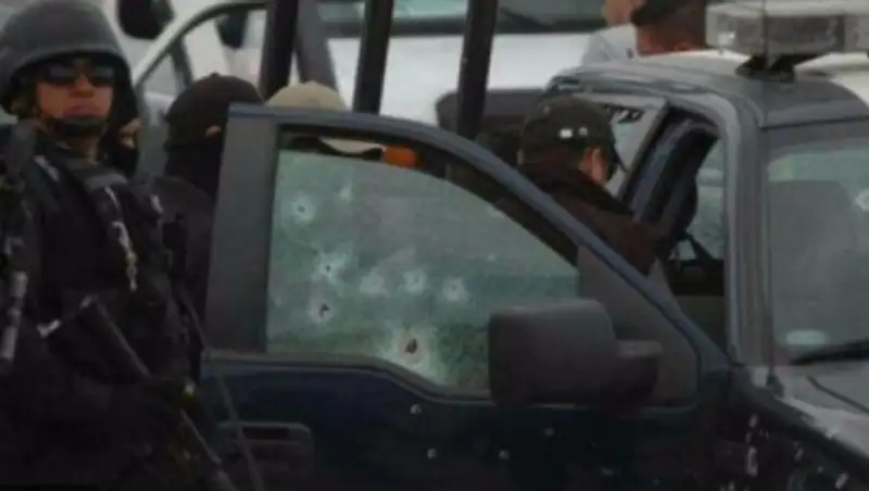 На Акапулько перестрелка полиции и бандитов длилась более двух часов