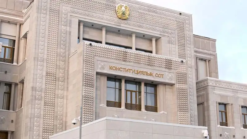 Бессрочный запрет на прием в армию: решение Конституционного суда