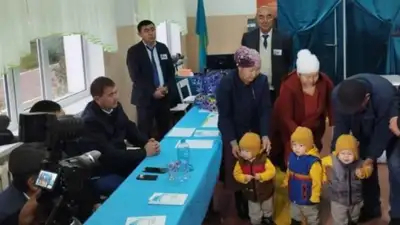 Мама тройняшек из Туркестанской области: Я сделала выбор в пользу будущего детей, фото - Новости Zakon.kz от 20.11.2022 12:04