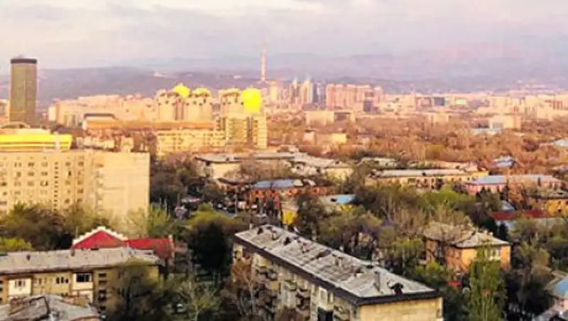 В Алматы стали меньше покупать и продавать жилья