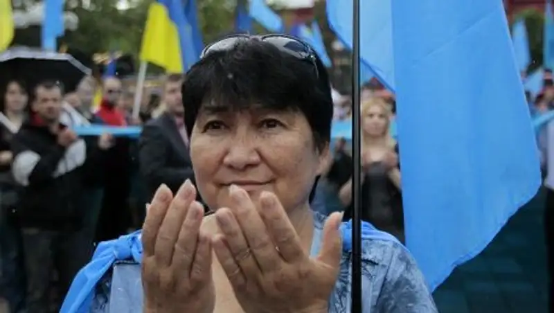 Крымcкие татары на митинге требовали права на автономию