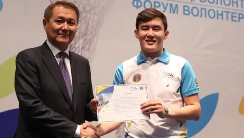 Студент ЕНУ стал «Лучшим волонтером ЭКСПО-2017»