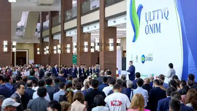 Алихан Смаилов, выставка «Ulttyq Onim» , фото - Новости Zakon.kz от 20.05.2022 14:19