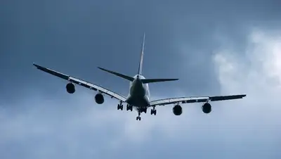 Вылетевший в Казахстан самолет экстренно вернулся в Москву  , фото - Новости Zakon.kz от 27.07.2022 09:41