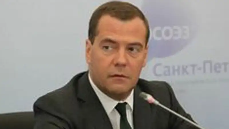 Медведев обвинил Киев в шантаже